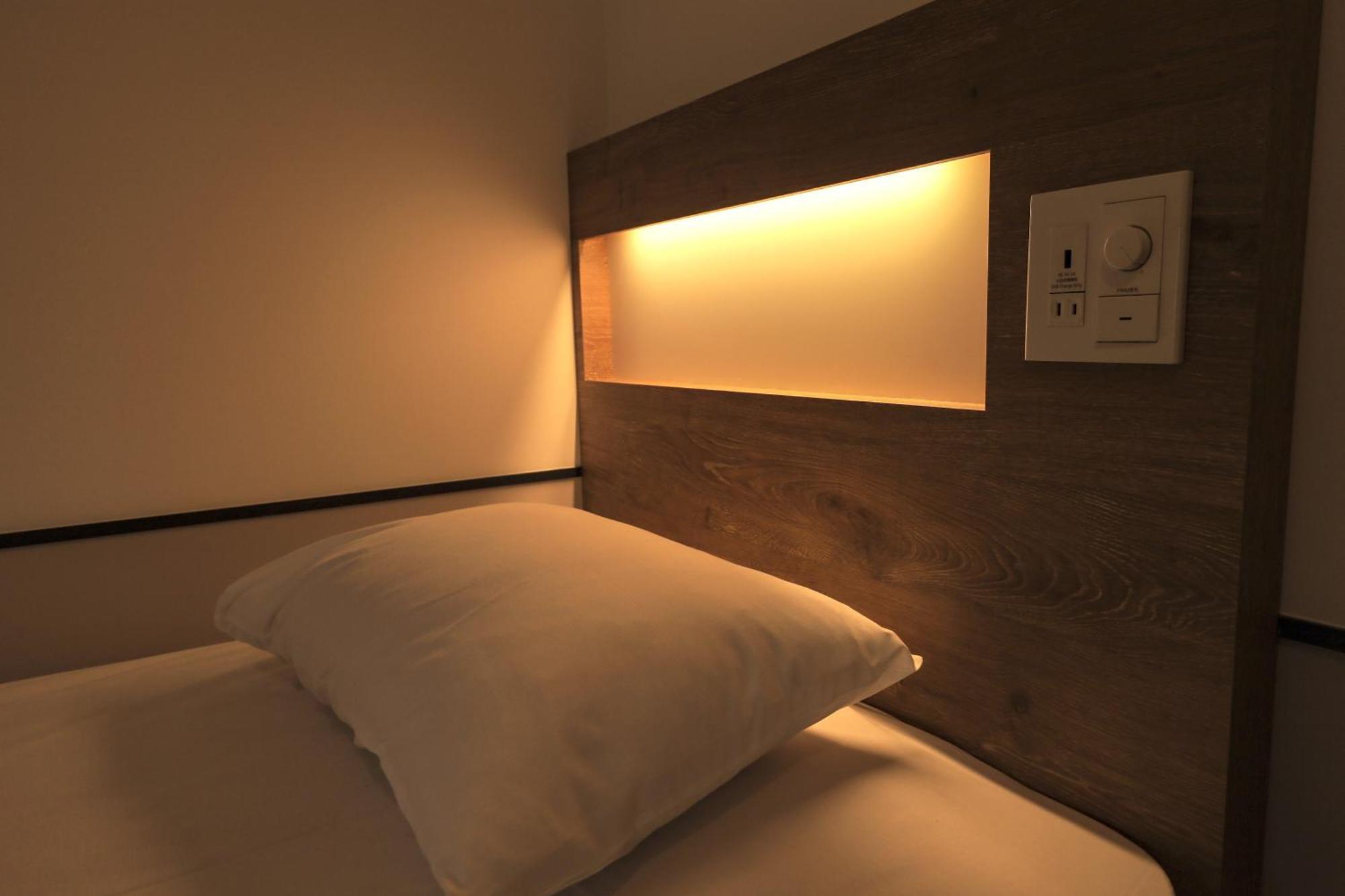 Webase Hakata Hostel Фукуока Стая снимка